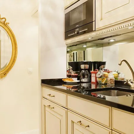 Cygne Apartment *