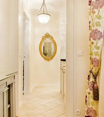 Cygne Apartment